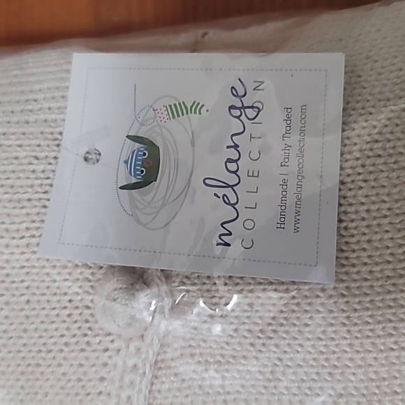 MELANGE COLLECTION GNOME HOLIDAY KNIT PILLOW 12 INCH SQUARE - Picture 4 of 6